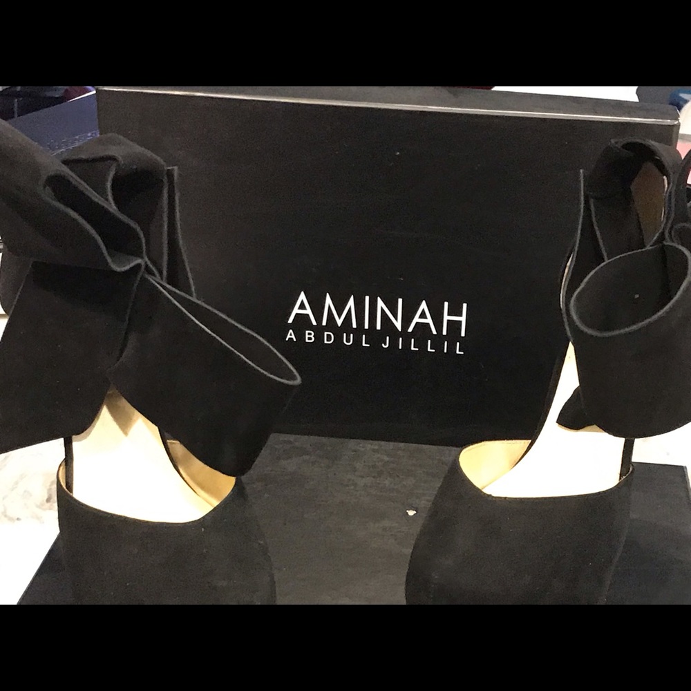 Bow!! Need I say more?